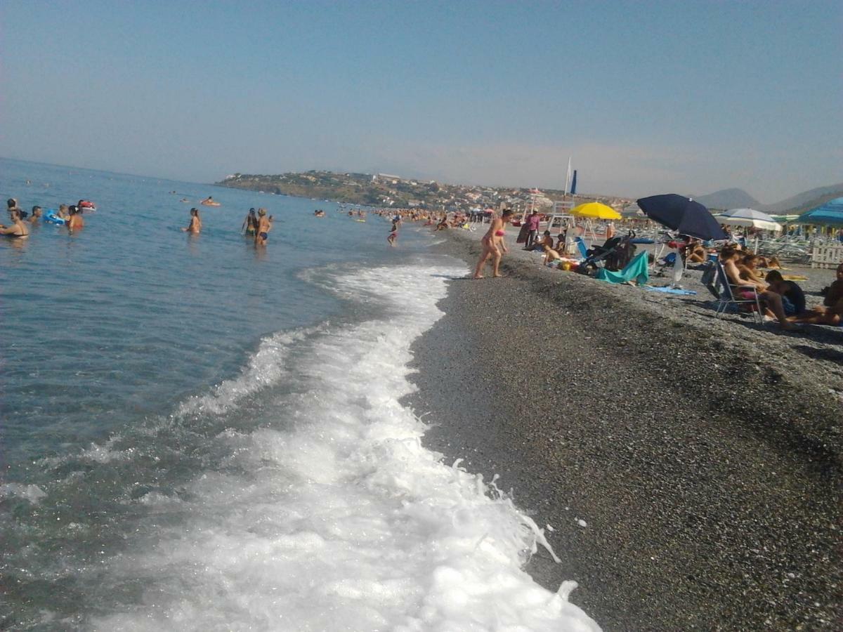 Appartamento Pitagora Scalea Buitenkant foto